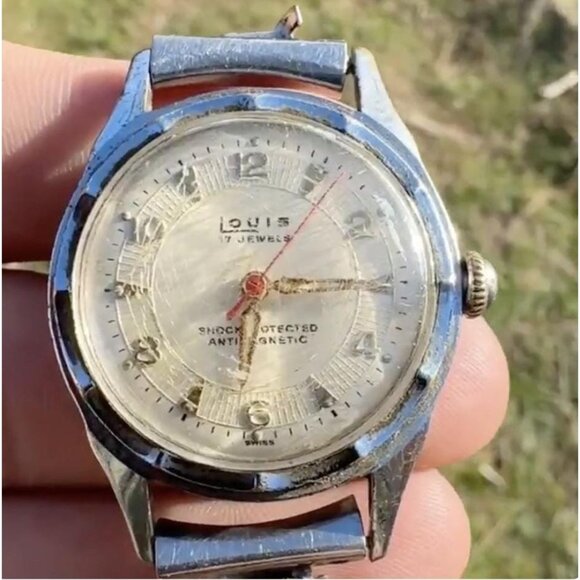 Louis Superautomatic Antimagnetic Shock Proof 17Jewel Watch Red Parts Repair - Picture 1 of 4